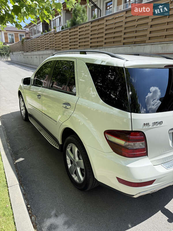 Внедорожник / Кроссовер Mercedes-Benz M-Class 2008 в Днепре фото 3 Внедорожник / Кроссовер Mercedes-Benz M-Class 2008 в Днепре