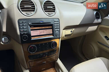 Внедорожник / Кроссовер Mercedes-Benz M-Class 2008 в 
