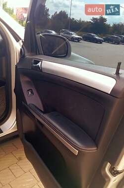 Внедорожник / Кроссовер Mercedes-Benz M-Class 2005 в 