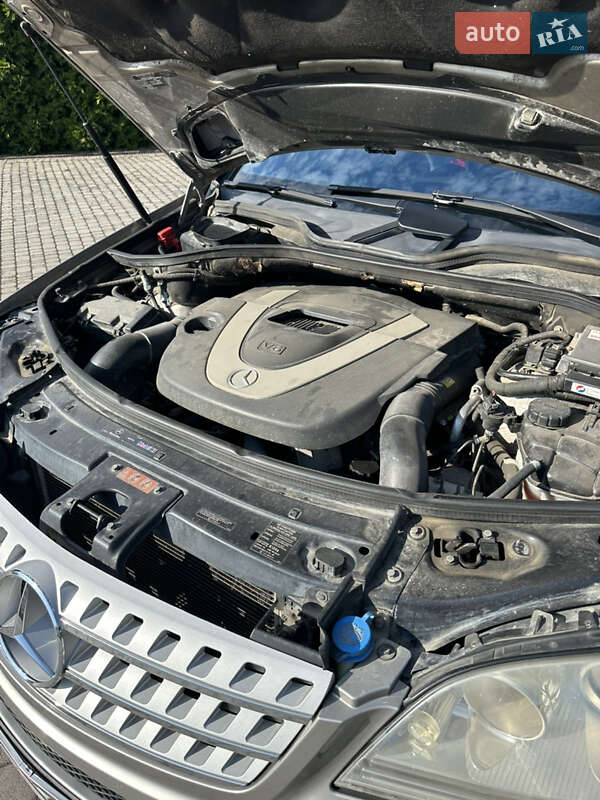 Внедорожник / Кроссовер Mercedes-Benz M-Class 2008 в Черновцах