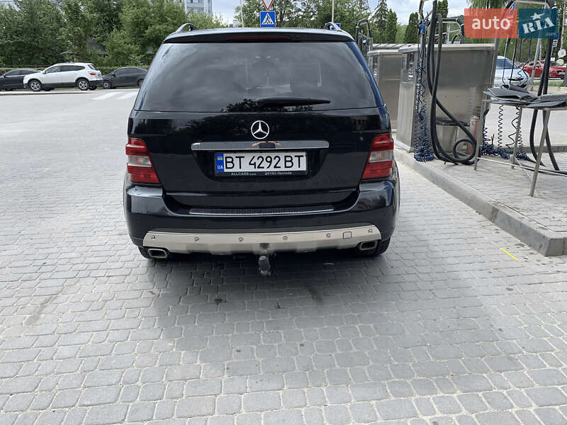 Внедорожник / Кроссовер Mercedes-Benz M-Class 2006 в Львове фото 3 Внедорожник / Кроссовер Mercedes-Benz M-Class 2006 в Львове