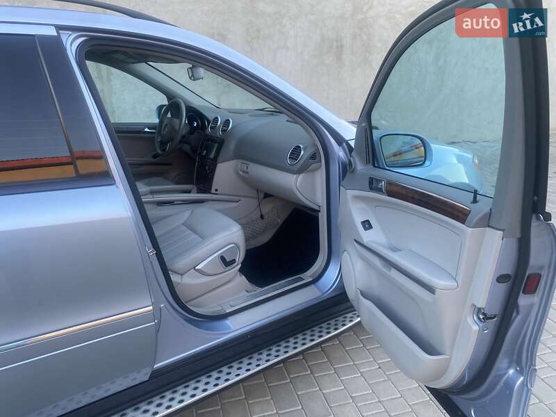 Внедорожник / Кроссовер Mercedes-Benz M-Class 2007 в Одессе