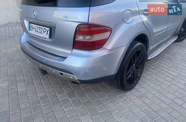 Внедорожник / Кроссовер Mercedes-Benz M-Class 2007 в 