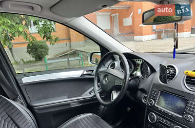 Внедорожник / Кроссовер Mercedes-Benz M-Class 2006 в 
