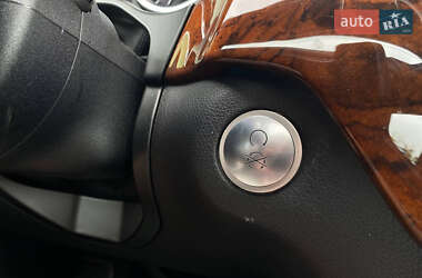 Внедорожник / Кроссовер Mercedes-Benz M-Class 2013 в 