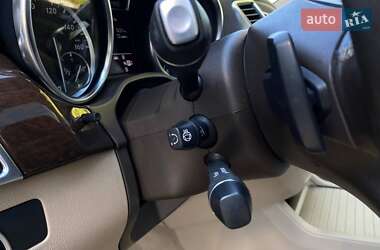 Внедорожник / Кроссовер Mercedes-Benz M-Class 2012 в 