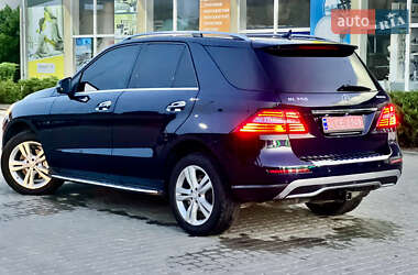 Внедорожник / Кроссовер Mercedes-Benz M-Class 2014 в 