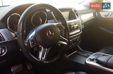 Внедорожник / Кроссовер Mercedes-Benz M-Class 2012 в 