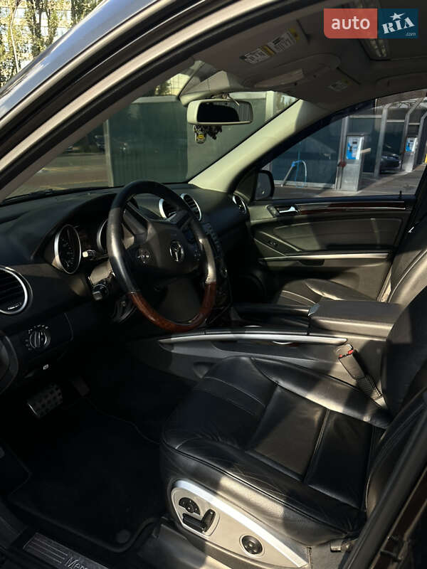 Внедорожник / Кроссовер Mercedes-Benz M-Class 2008 в Киеве