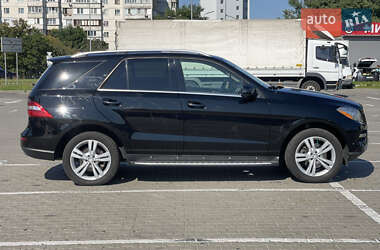 Внедорожник / Кроссовер Mercedes-Benz M-Class 2014 в 
