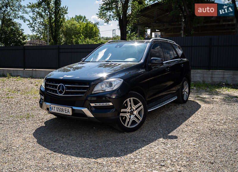 Mercedes-Benz M-Class 2011