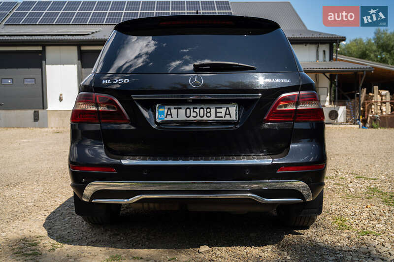 Внедорожник / Кроссовер Mercedes-Benz M-Class 2011 в Болехове