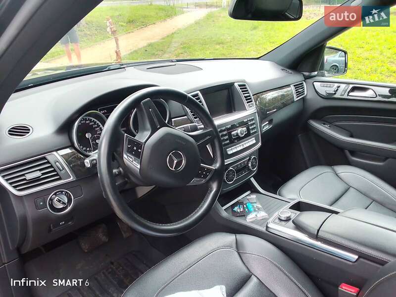 Внедорожник / Кроссовер Mercedes-Benz M-Class 2013 в Львове