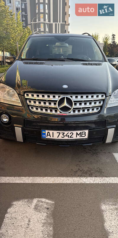 Позашляховик / Кросовер Mercedes-Benz M-Class 2007 в Києві