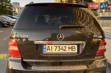 Внедорожник / Кроссовер Mercedes-Benz M-Class 2007 в 
