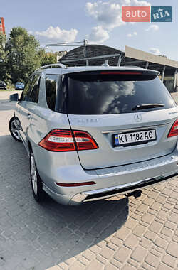 Внедорожник / Кроссовер Mercedes-Benz M-Class 2014 в 