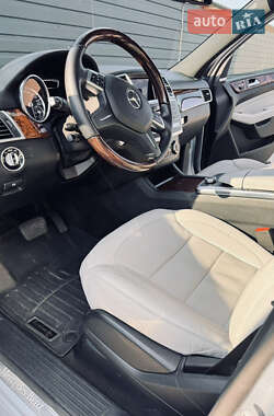 Внедорожник / Кроссовер Mercedes-Benz M-Class 2014 в 