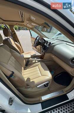 Внедорожник / Кроссовер Mercedes-Benz M-Class 2008 в 
