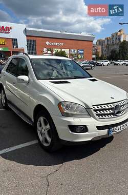 Внедорожник / Кроссовер Mercedes-Benz M-Class 2008 в 