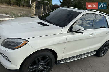 Внедорожник / Кроссовер Mercedes-Benz M-Class 2012 в 