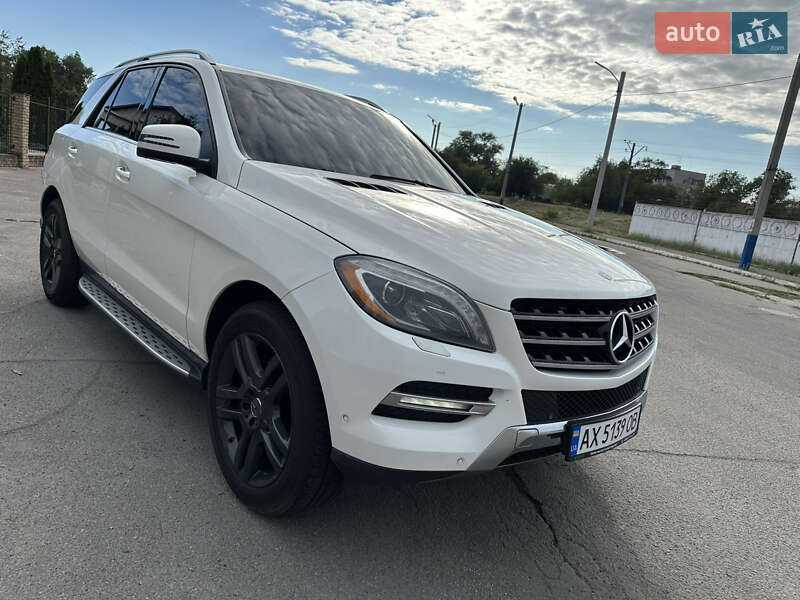 Внедорожник / Кроссовер Mercedes-Benz M-Class 2012 в Днепре