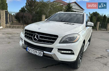 Внедорожник / Кроссовер Mercedes-Benz M-Class 2012 в 