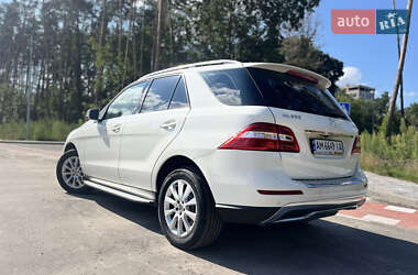 Внедорожник / Кроссовер Mercedes-Benz M-Class 2013 в 