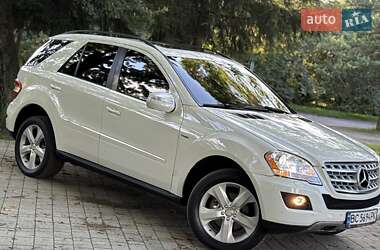 Внедорожник / Кроссовер Mercedes-Benz M-Class 2009 в 