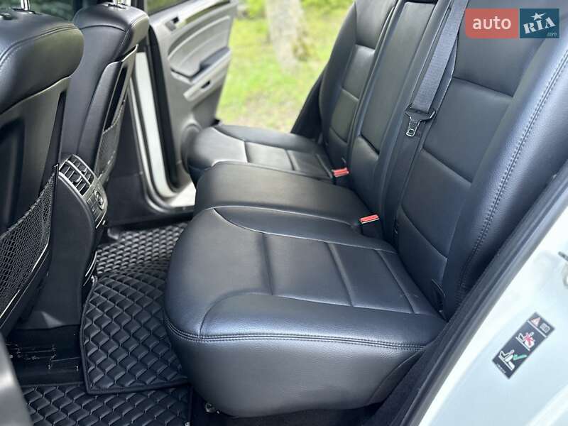 Внедорожник / Кроссовер Mercedes-Benz M-Class 2009 в Львове