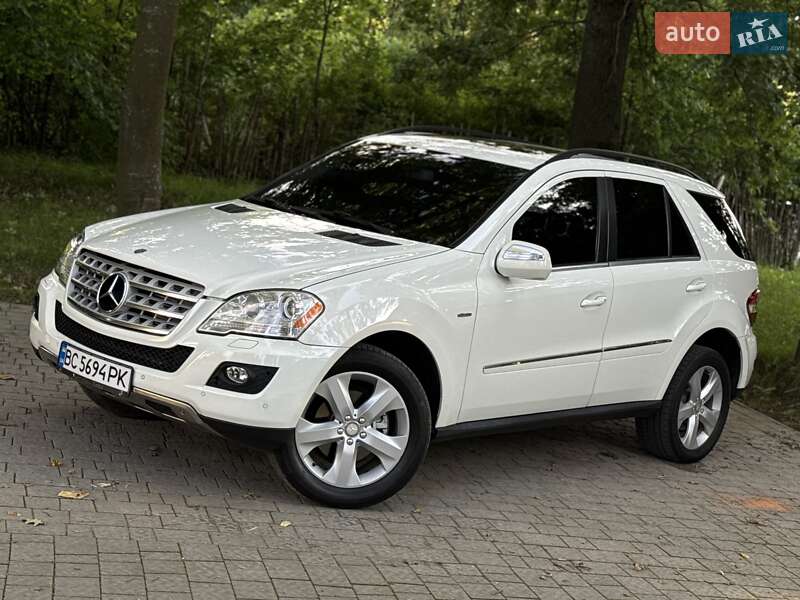 Внедорожник / Кроссовер Mercedes-Benz M-Class 2009 в Львове