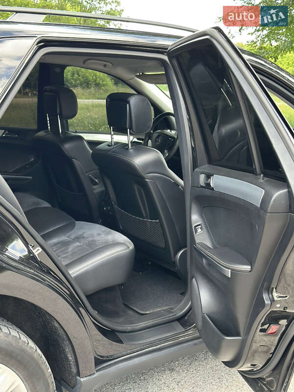 Внедорожник / Кроссовер Mercedes-Benz M-Class 2006 в Черновцах