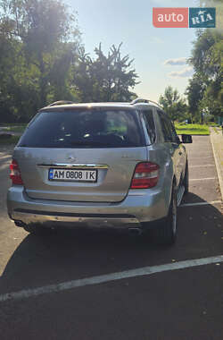 Внедорожник / Кроссовер Mercedes-Benz M-Class 2007 в 