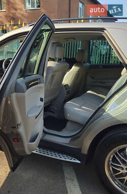 Внедорожник / Кроссовер Mercedes-Benz M-Class 2007 в 