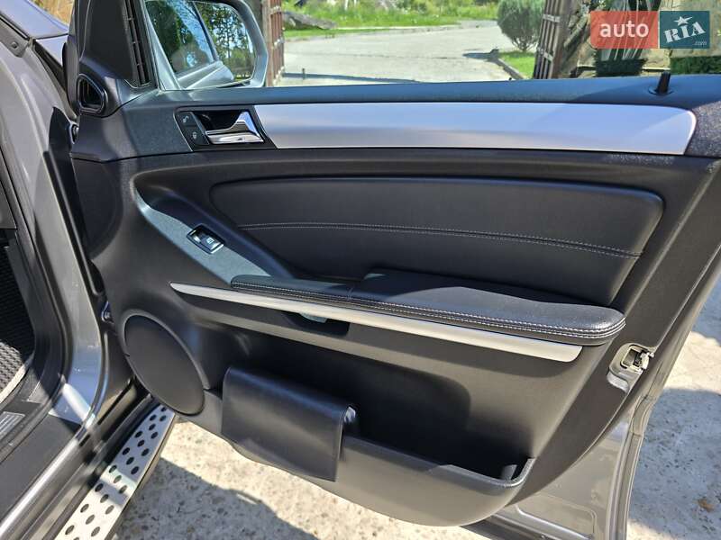 Позашляховик / Кросовер Mercedes-Benz M-Class 2010 в Калуші фото 33 Позашляховик / Кросовер Mercedes-Benz M-Class 2010 в Калуші