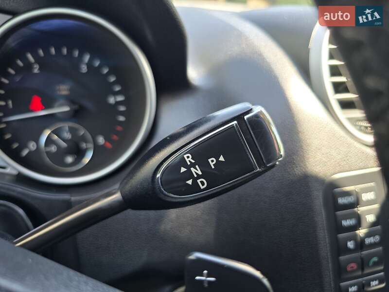 Позашляховик / Кросовер Mercedes-Benz M-Class 2010 в Калуші фото 40 Позашляховик / Кросовер Mercedes-Benz M-Class 2010 в Калуші