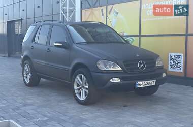 Внедорожник / Кроссовер Mercedes-Benz M-Class 2005 в 