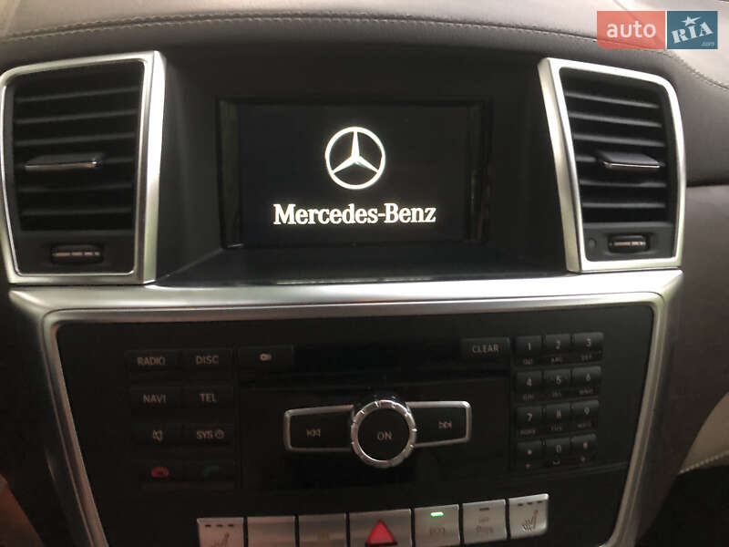 Внедорожник / Кроссовер Mercedes-Benz M-Class 2015 в Черкассах