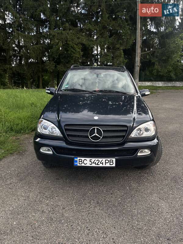 Mercedes-Benz M-Class 2003