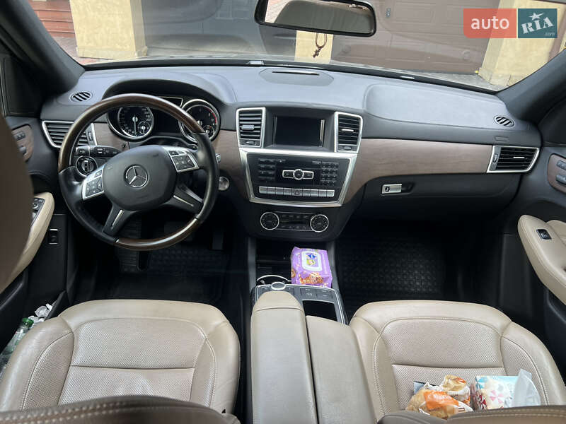 Внедорожник / Кроссовер Mercedes-Benz M-Class 2014 в Львове