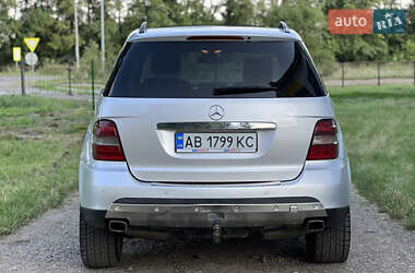 Внедорожник / Кроссовер Mercedes-Benz M-Class 2005 в 