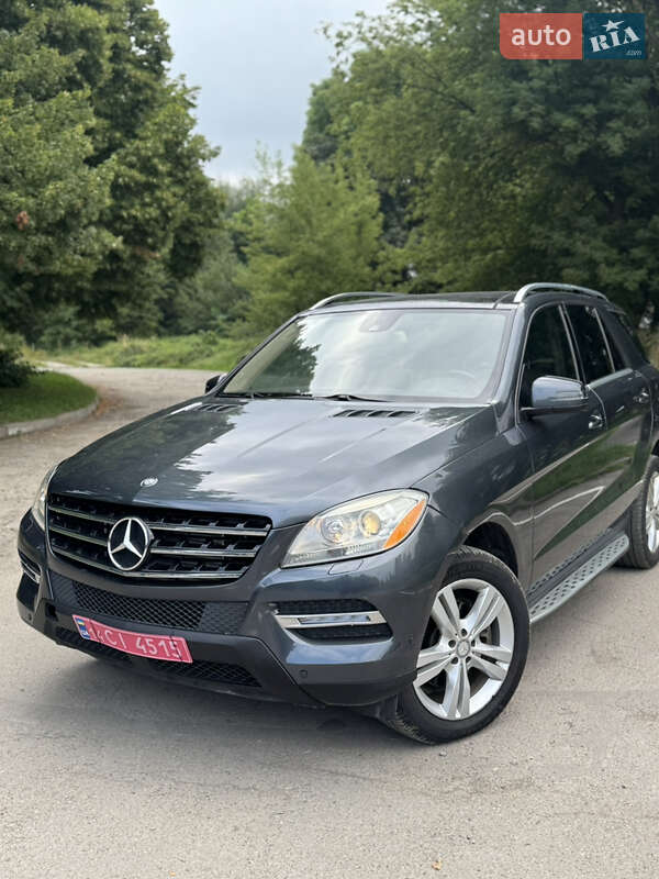 Внедорожник / Кроссовер Mercedes-Benz M-Class 2014 в Калуше