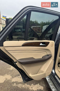 Внедорожник / Кроссовер Mercedes-Benz M-Class 2014 в 