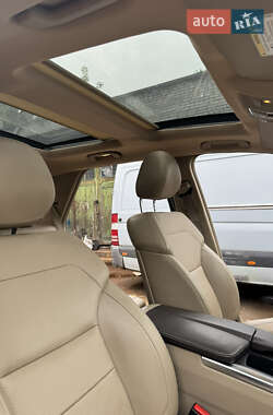Внедорожник / Кроссовер Mercedes-Benz M-Class 2014 в 