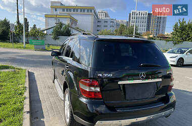 Внедорожник / Кроссовер Mercedes-Benz M-Class 2006 в 