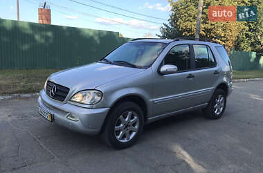 Внедорожник / Кроссовер Mercedes-Benz M-Class 2002 в 