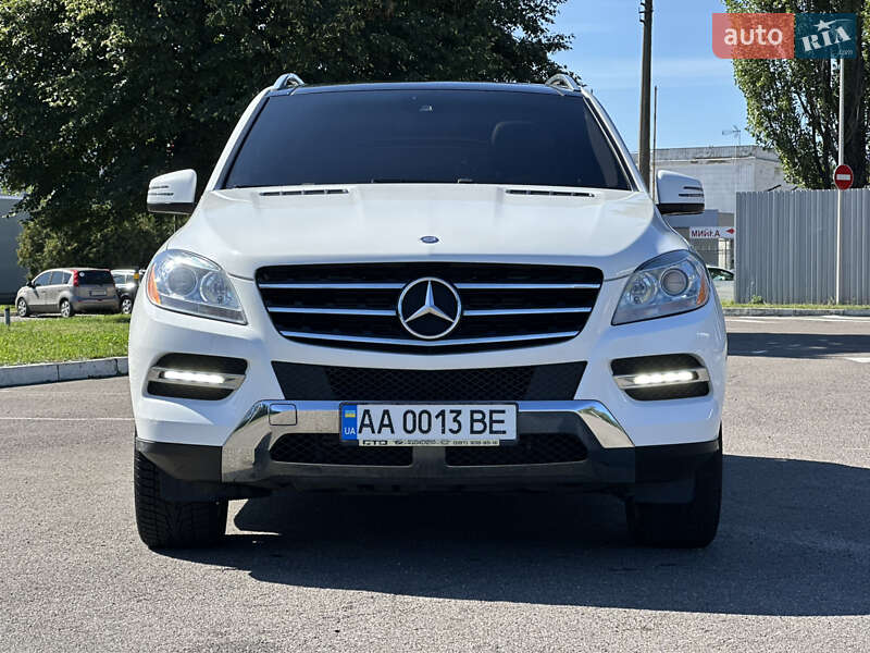Позашляховик / Кросовер Mercedes-Benz M-Class 2015 в Києві