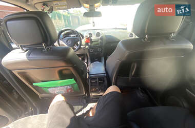 Внедорожник / Кроссовер Mercedes-Benz M-Class 2007 в 