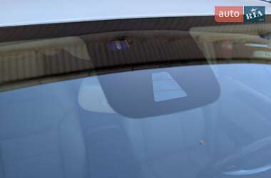 Внедорожник / Кроссовер Mercedes-Benz M-Class 2013 в 