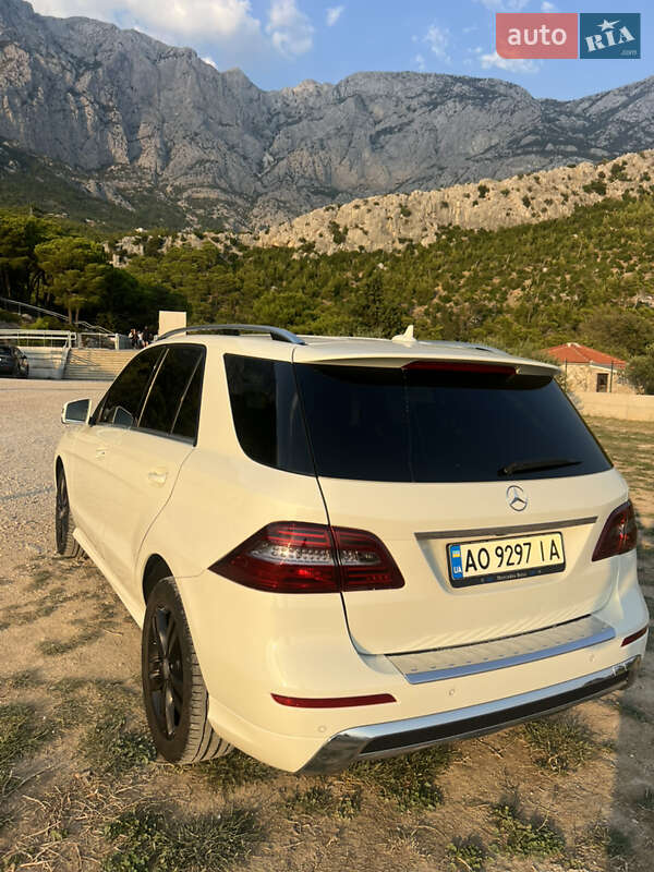 Внедорожник / Кроссовер Mercedes-Benz M-Class 2012 в Виноградове