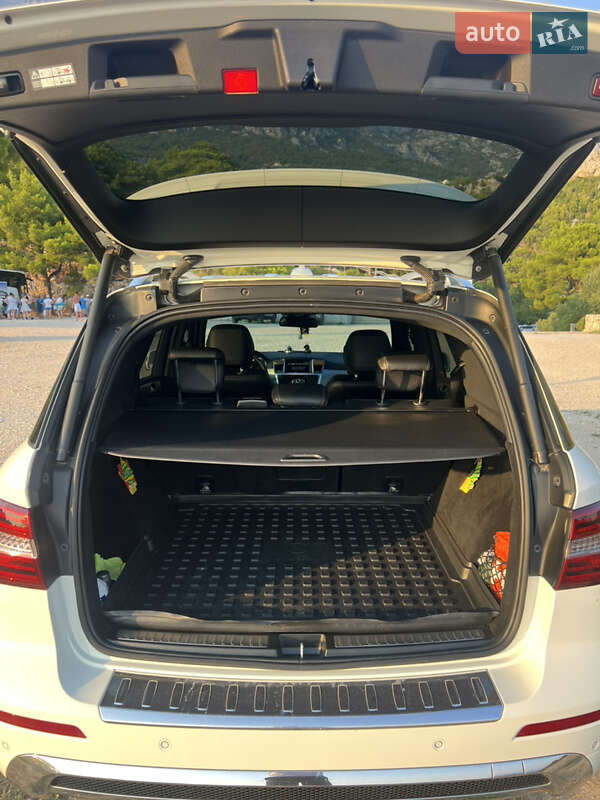 Внедорожник / Кроссовер Mercedes-Benz M-Class 2012 в Виноградове